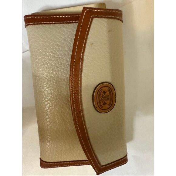 Michael Stevens Women's Leather Triple Frame Checkbook Wallet Clutch Cream NWOT - Picture 2 of 10